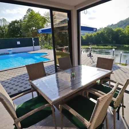 Villa Lux Bosanska Krupa